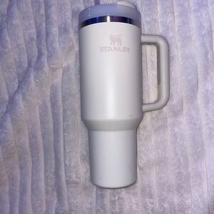 White Stanely